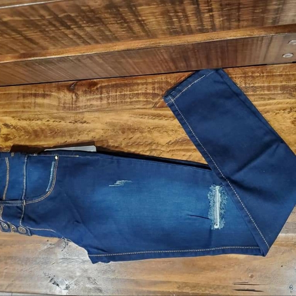 Jeans - Picture 2 of 2